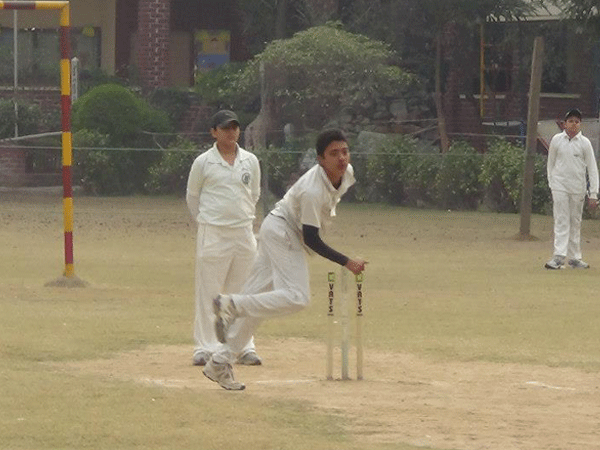  NIS Cricket Academy 